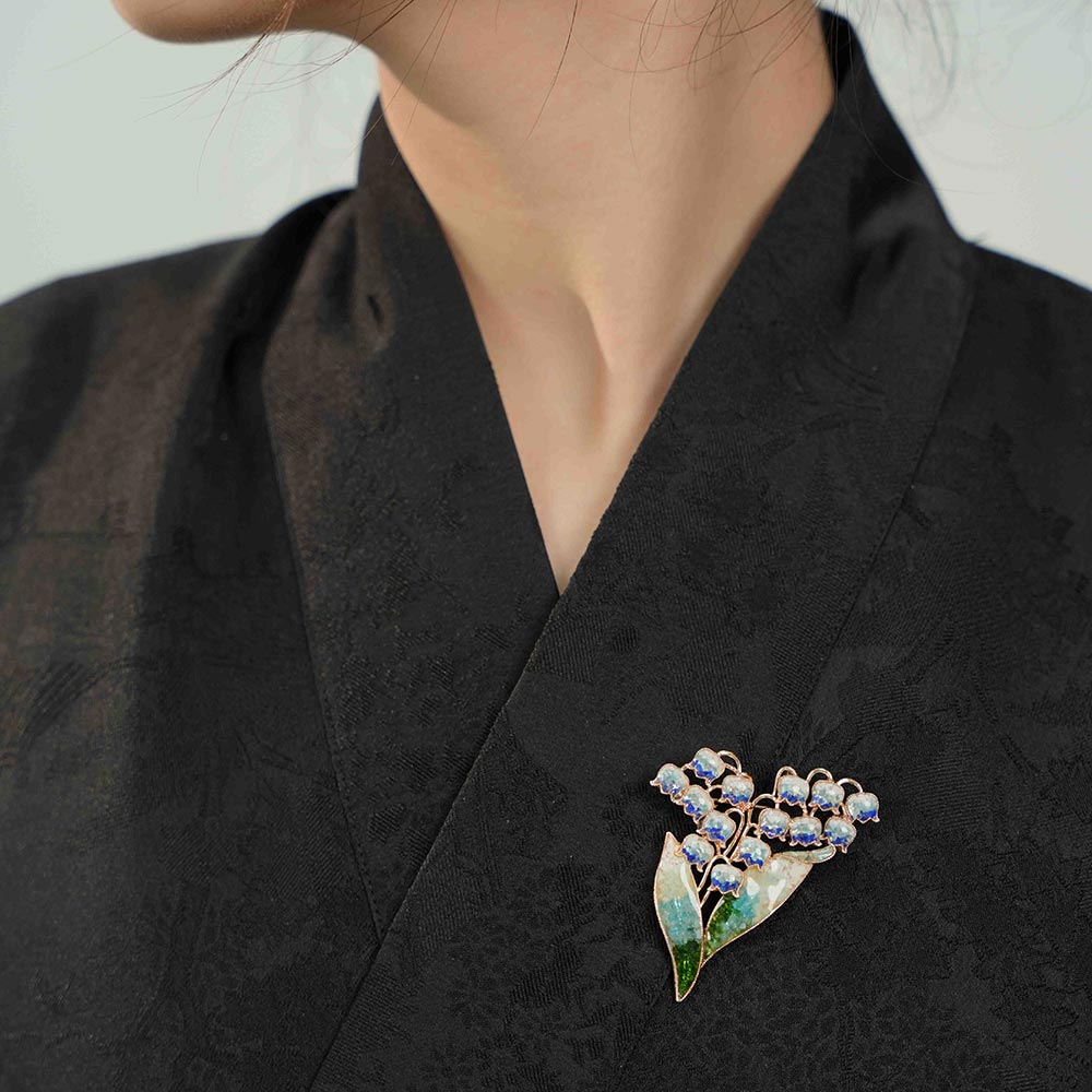 Blue-and-white Lily of the Valley Brooch