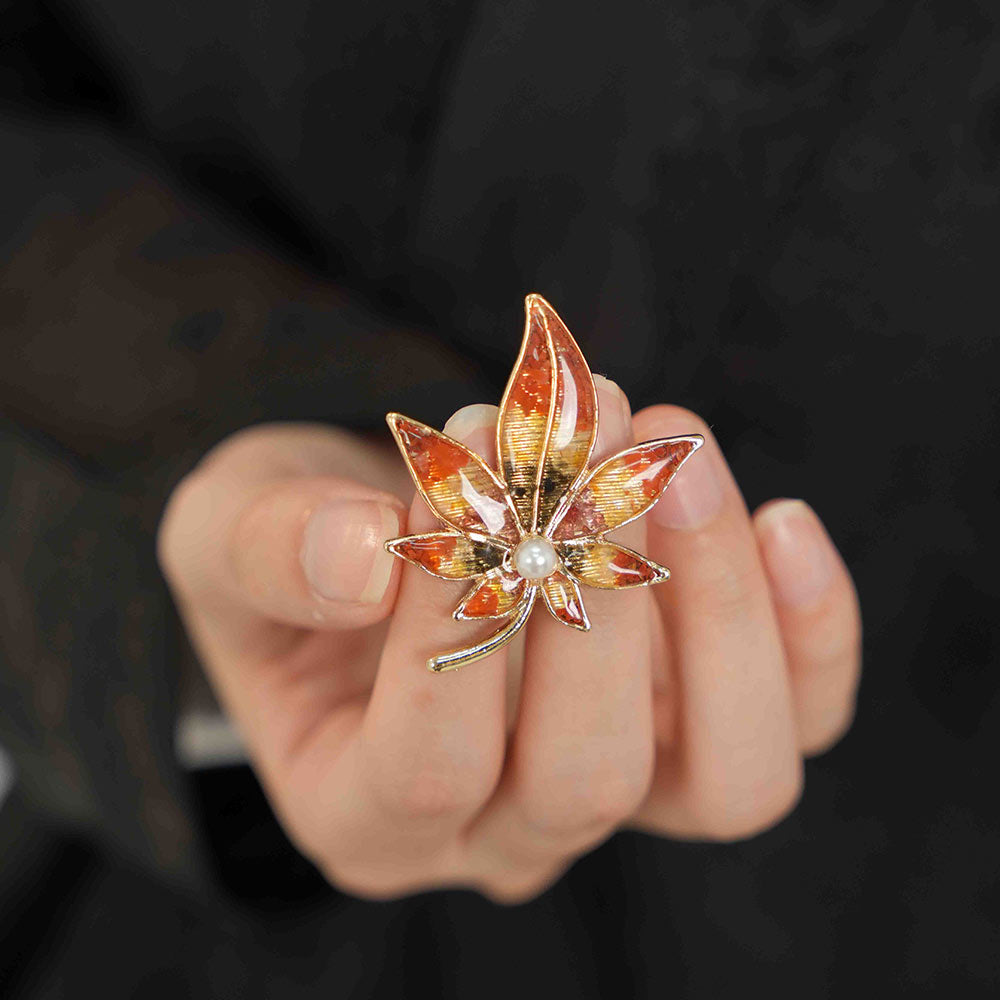 Maple Leaf Brooch – Series