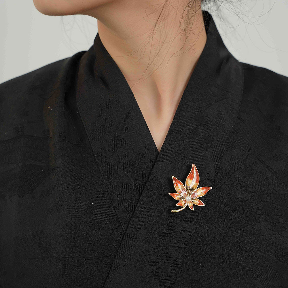 Maple Leaf Brooch – Series