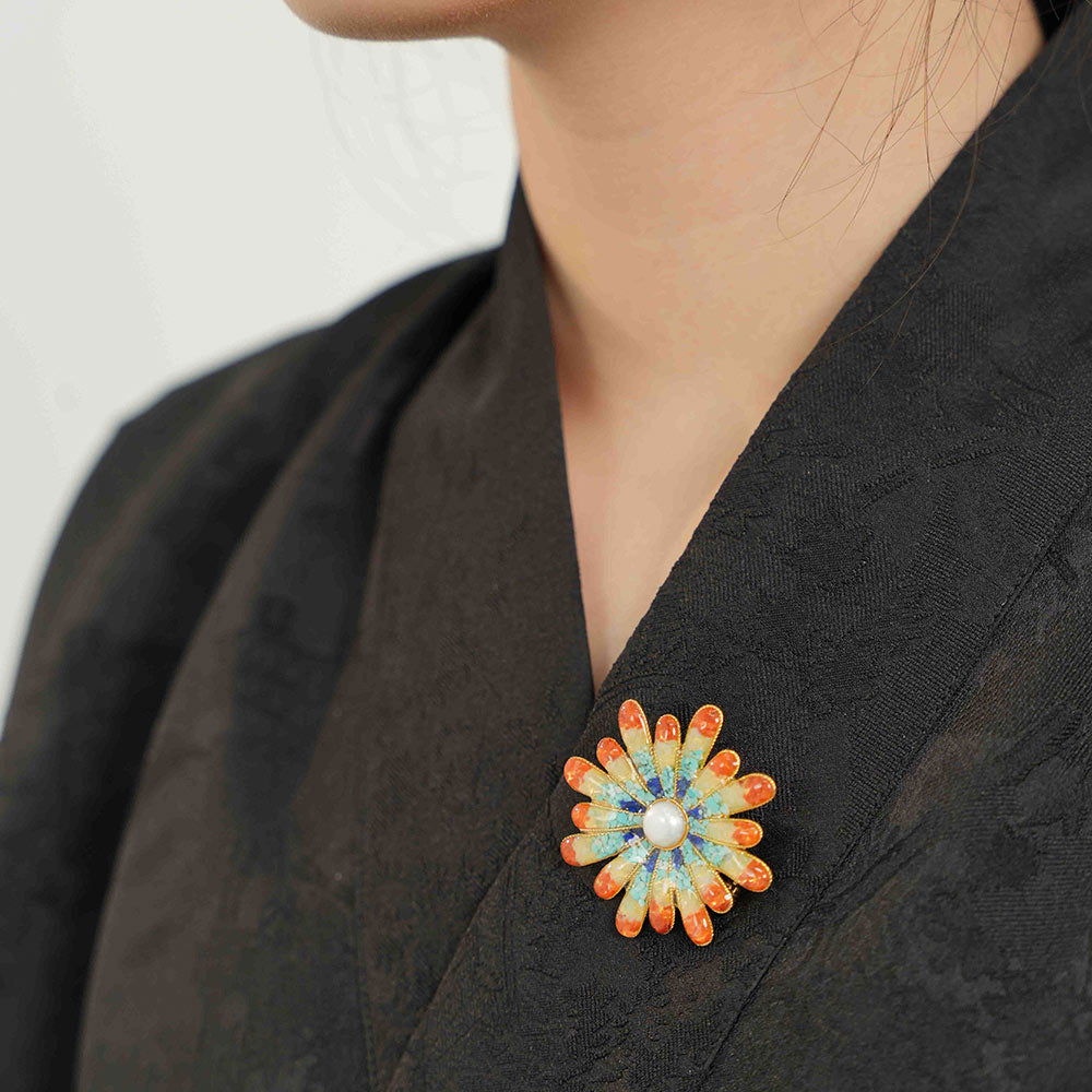 Dunhuang Chrysanthemum Brooch