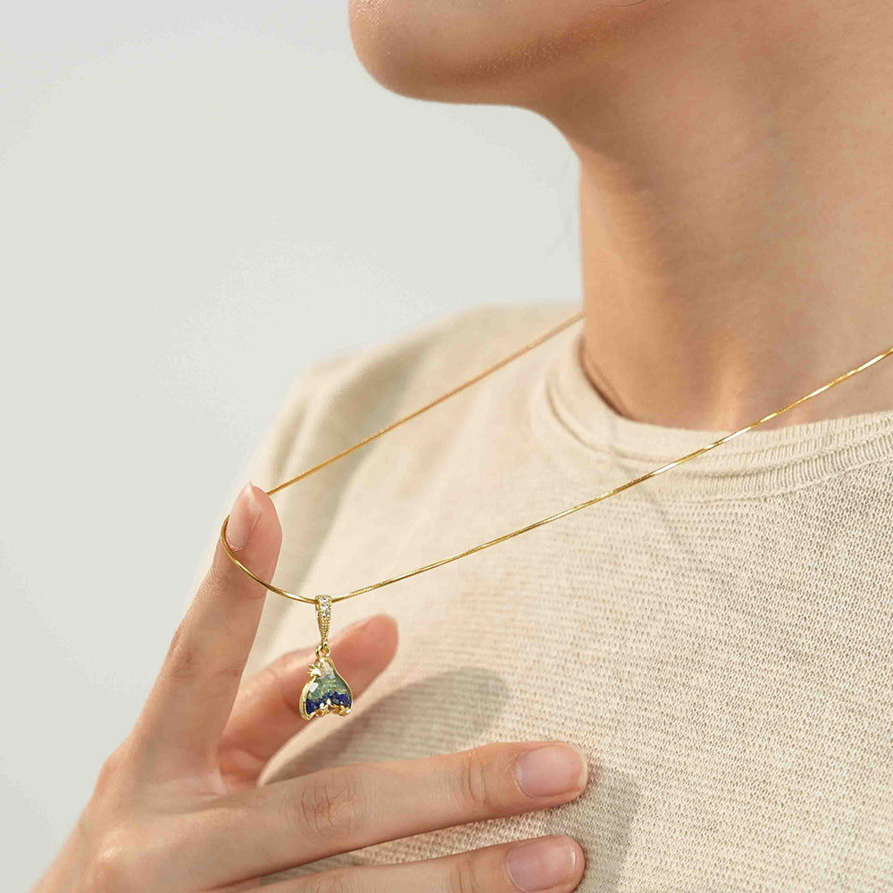Necklace – Fishtail, Blue & White Style