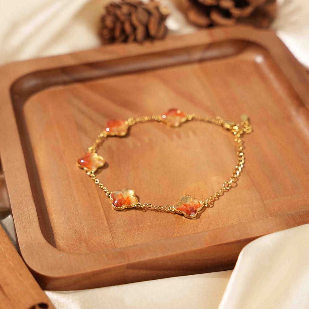 Bracelet – Four-Leaf Clover, Prosperous Red Series