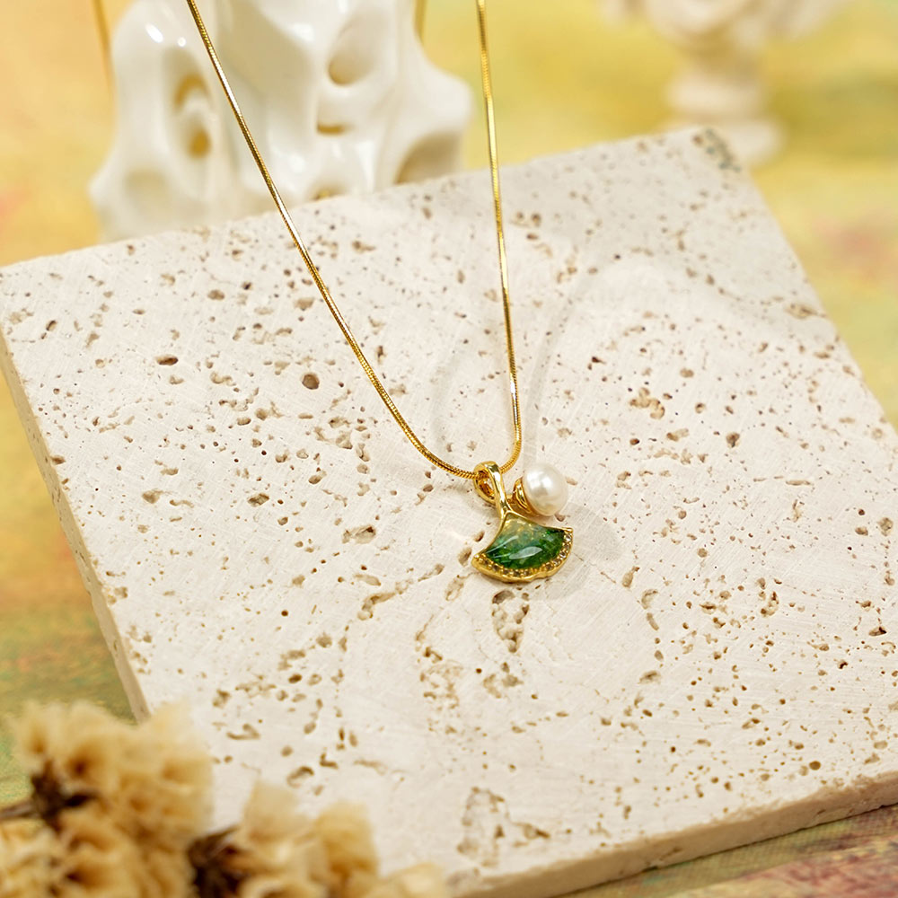 Emerald Green Ginkgo Leaf Necklace