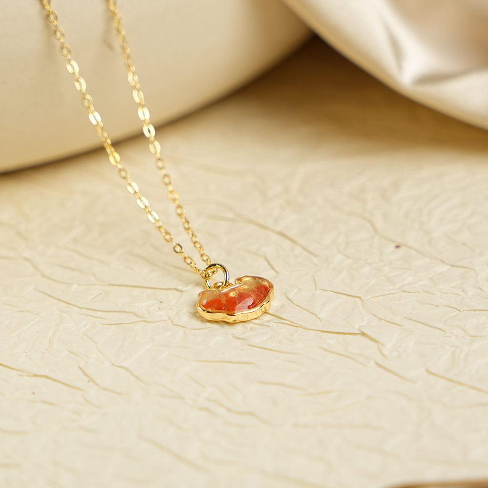 Necklace – Longevity Lock, Prosperous Red