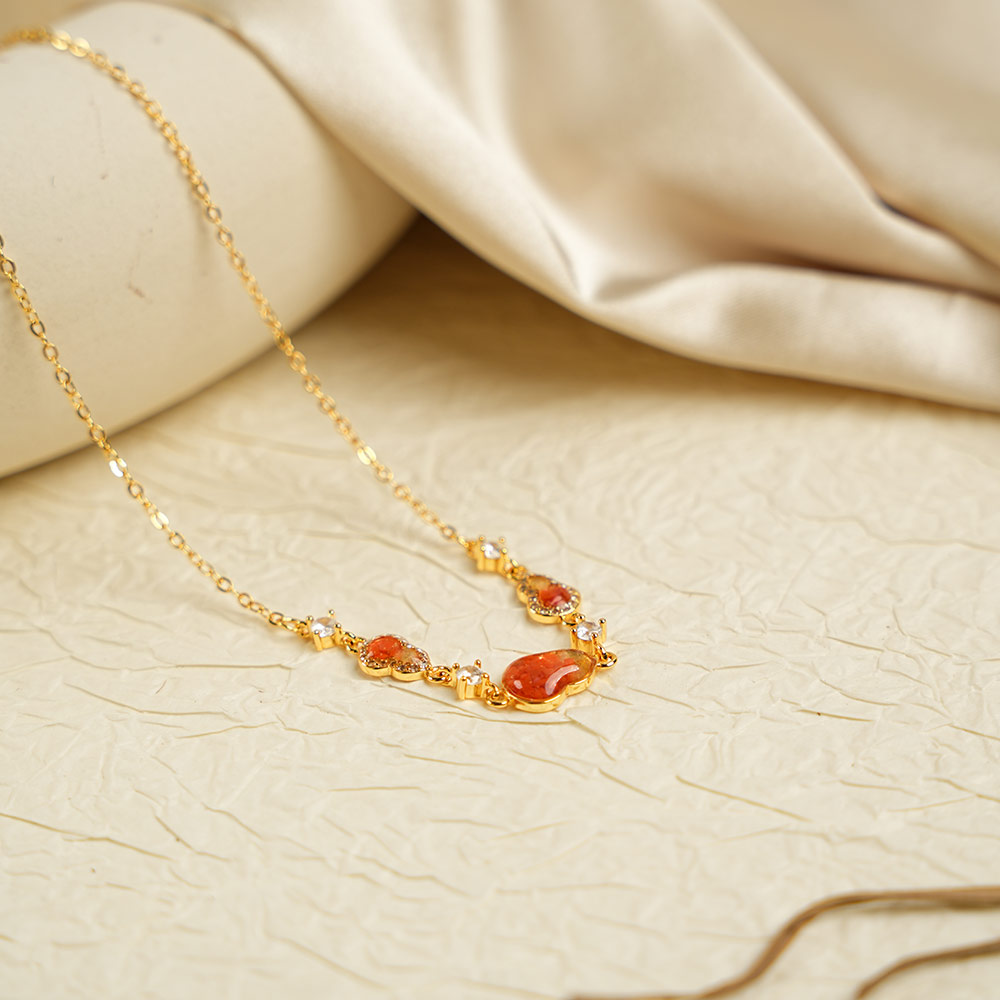 Necklace – Gourd B, Prosperous Red