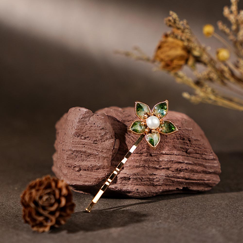 Jadeite Green Five-Star Flower Hairclip